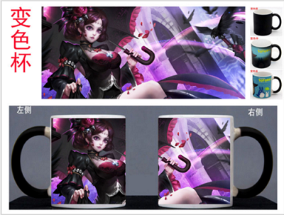 �ɶ��Ʊ�ɫ���˱�