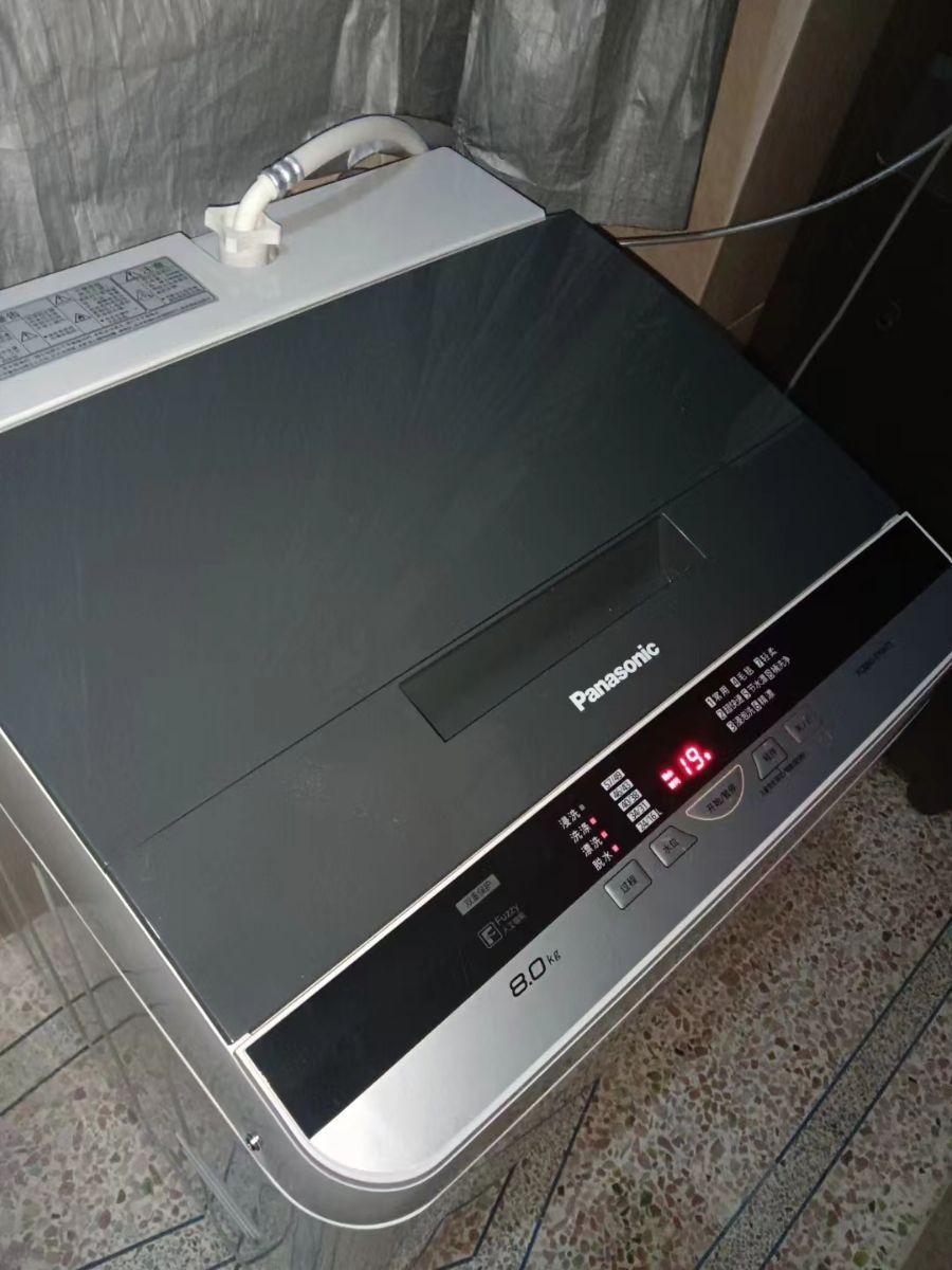 111457s7uc3lccn5zu7upt.jpg