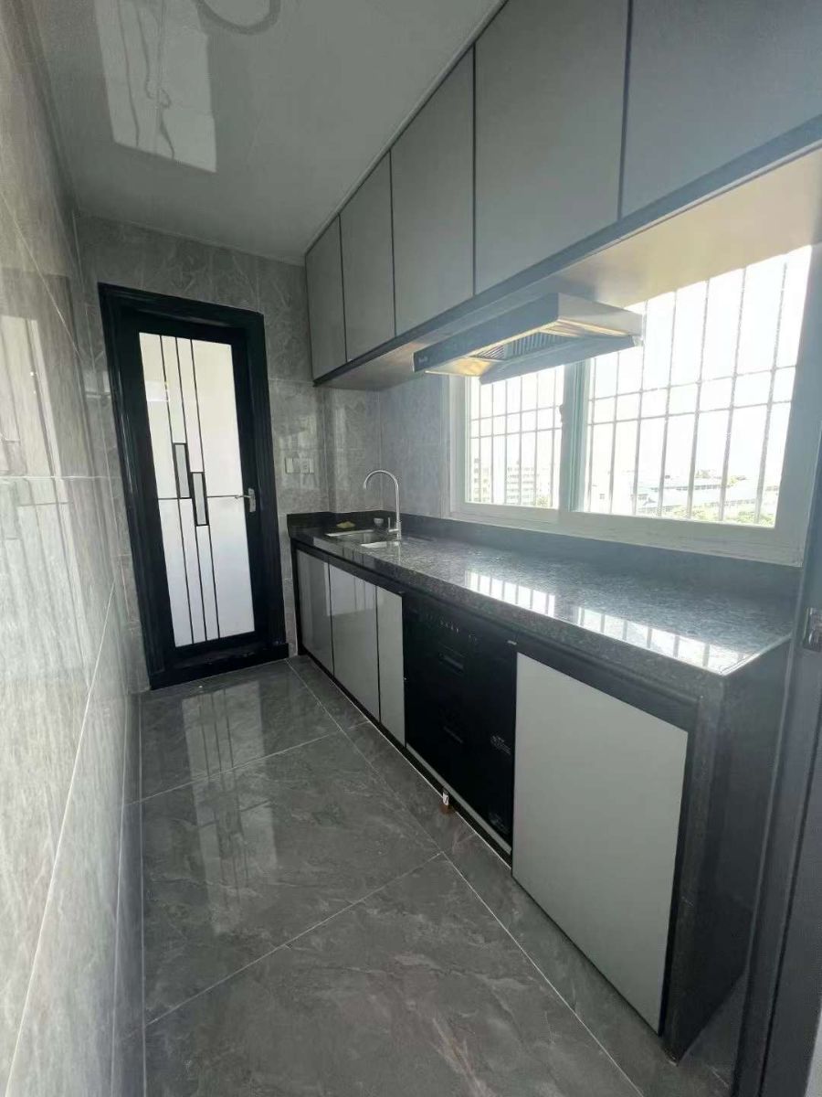 qFWD5U79|12|5.jpg