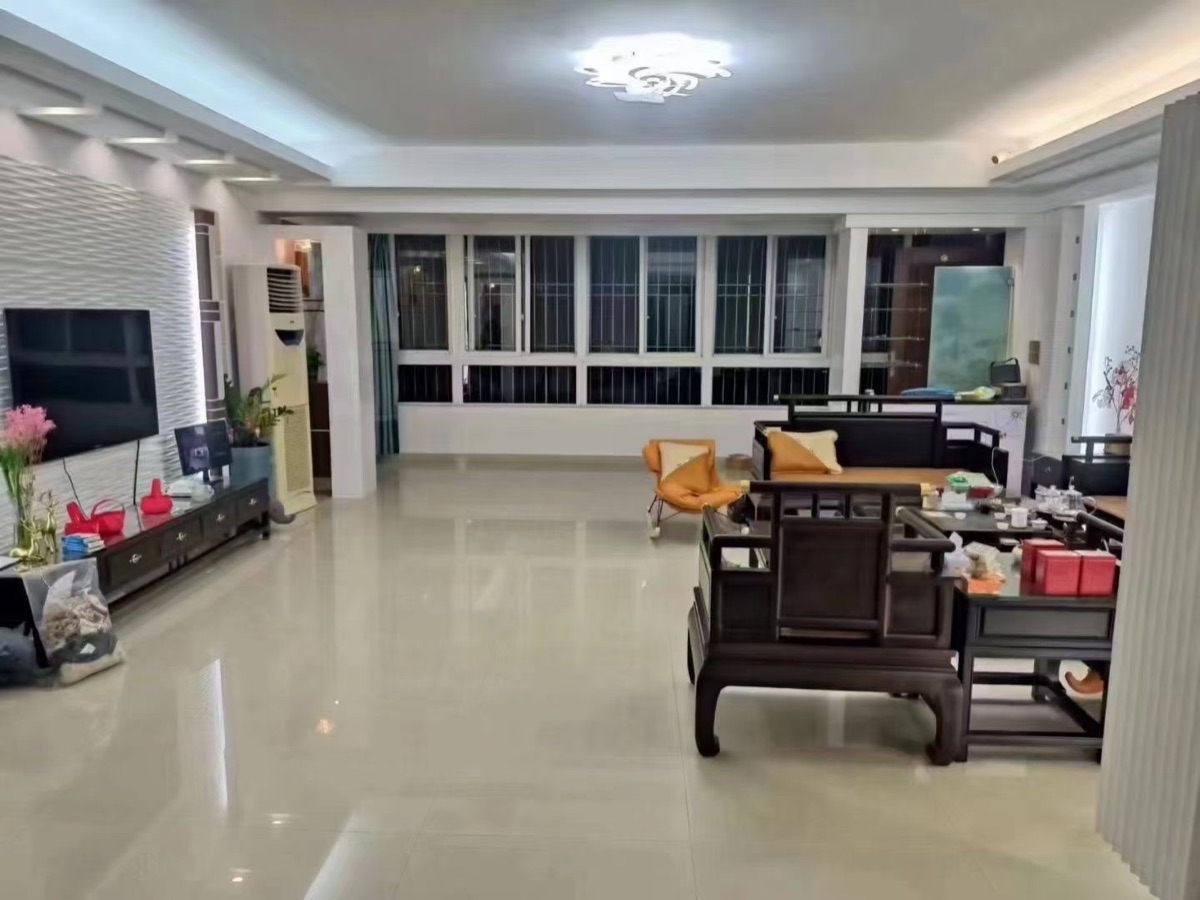 8128E696-C333-44A5-9C45-C0AB3371470A.jpeg