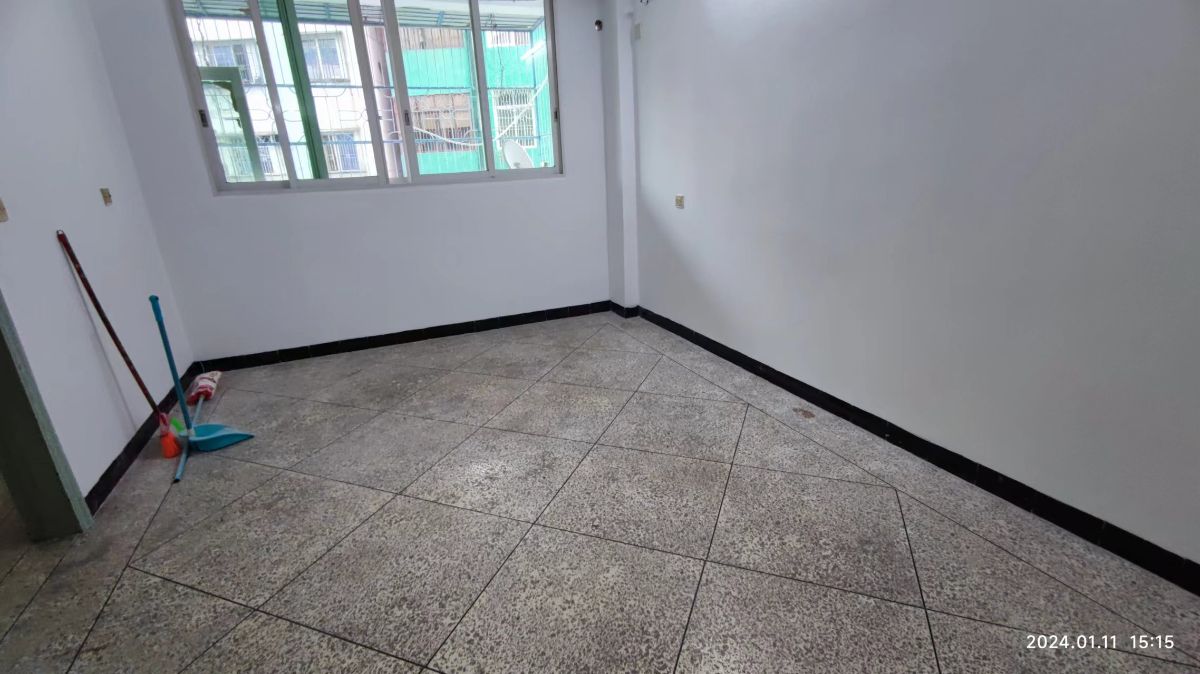 mmexport1705103878896.jpg