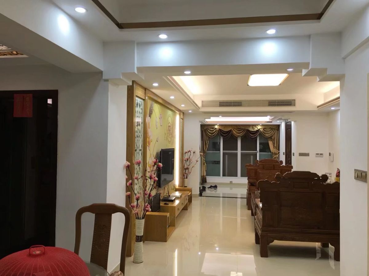 ):55b8|126s3?22k 	Q .90C2.jpg