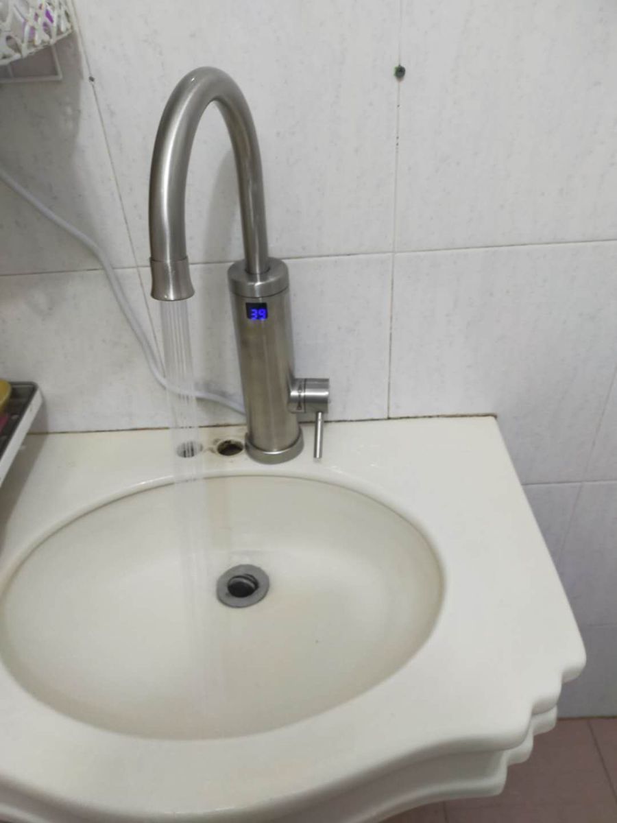095929iy8rs88s5rwf5tzr.jpg